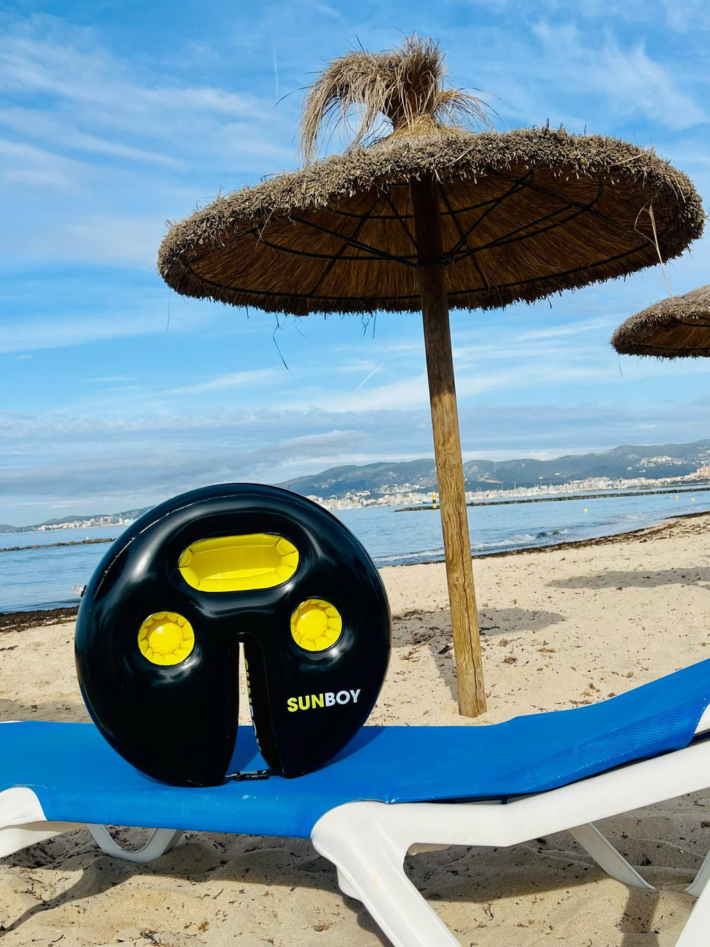 Sunboy – Der aufblasbare Sonnenschirm-Tisch